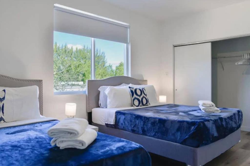 Outstanding Townhouse 18 Min From The Beach - Th2 Miami Exterior photo