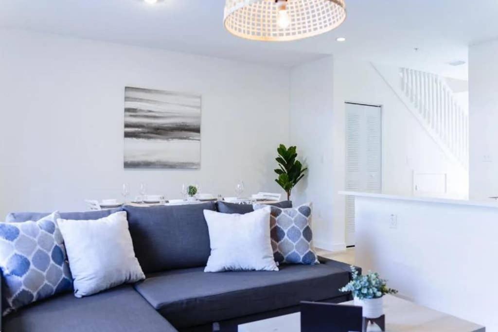 Outstanding Townhouse 18 Min From The Beach - Th2 Miami Exterior photo